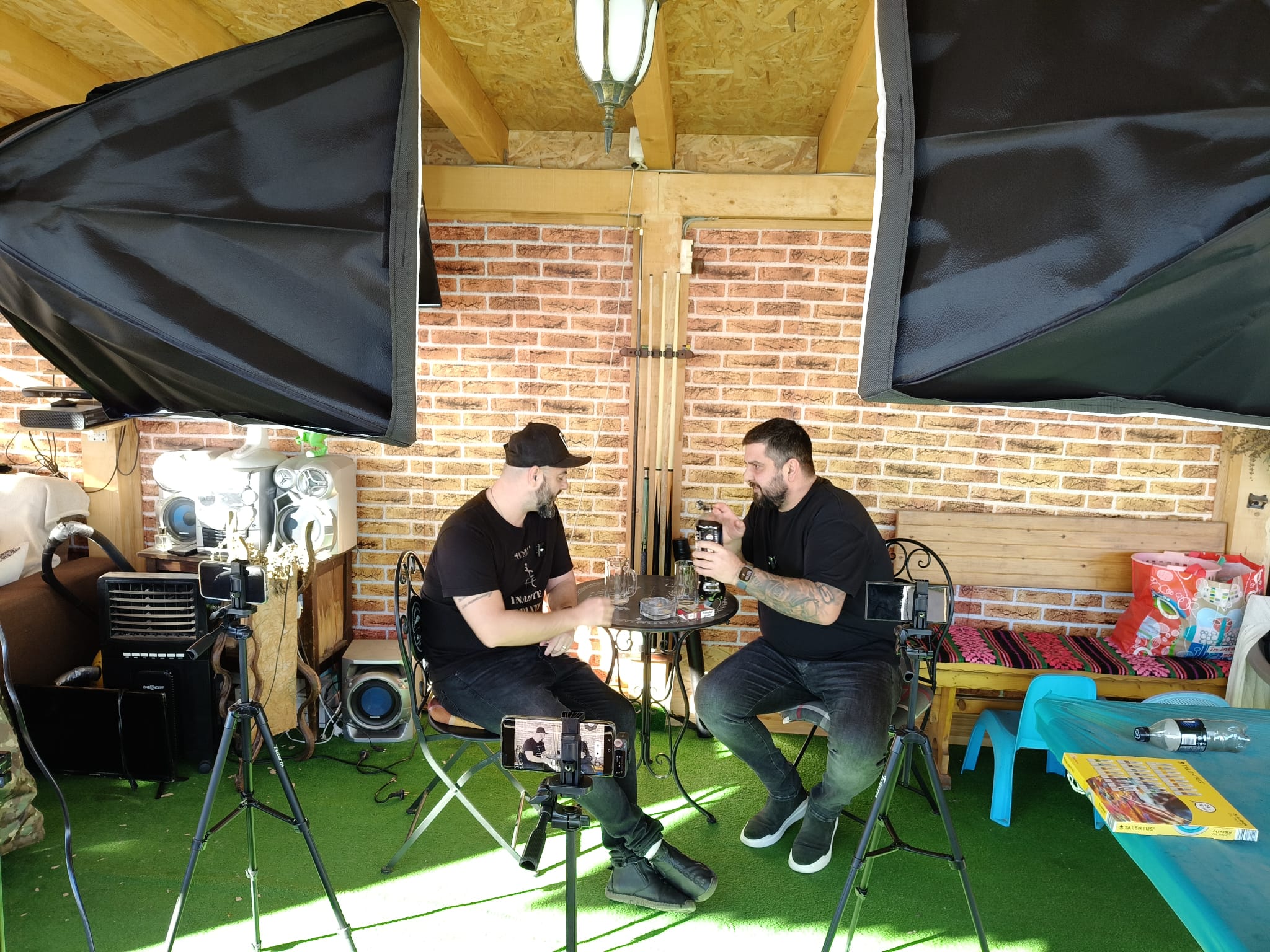Backstage 2